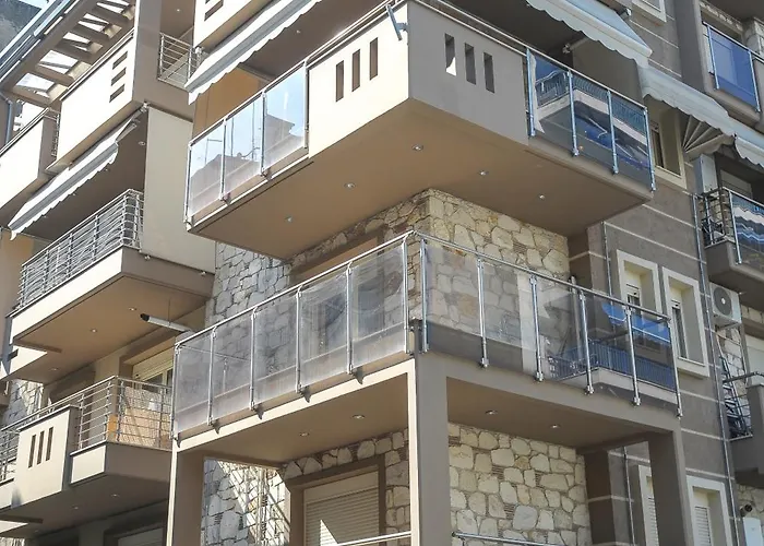 Cozy Gold #dterra Apartments# Free Private Parking!! * Салоники